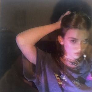 Meet your Posher, Mona